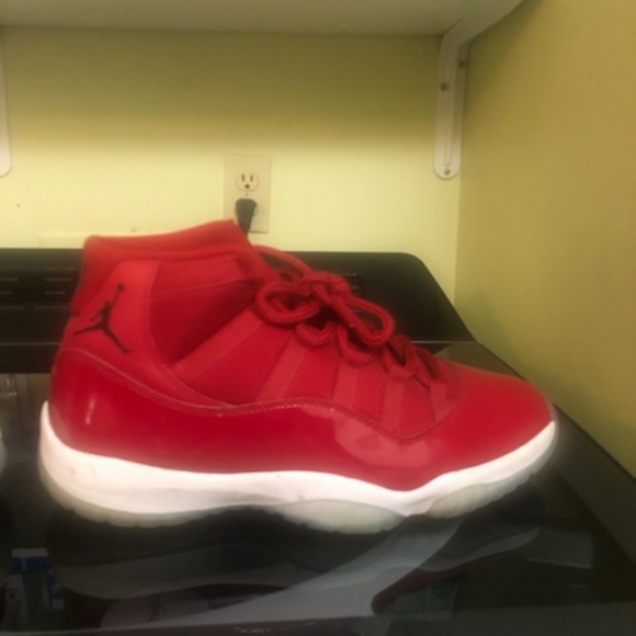 Win Like '96 Jordan's, Red, Size 11 with box - Picture 14 of 14